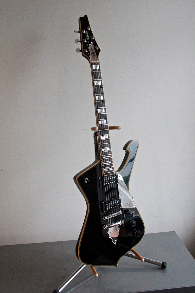 ibanez-Iceman PS10-2-Black