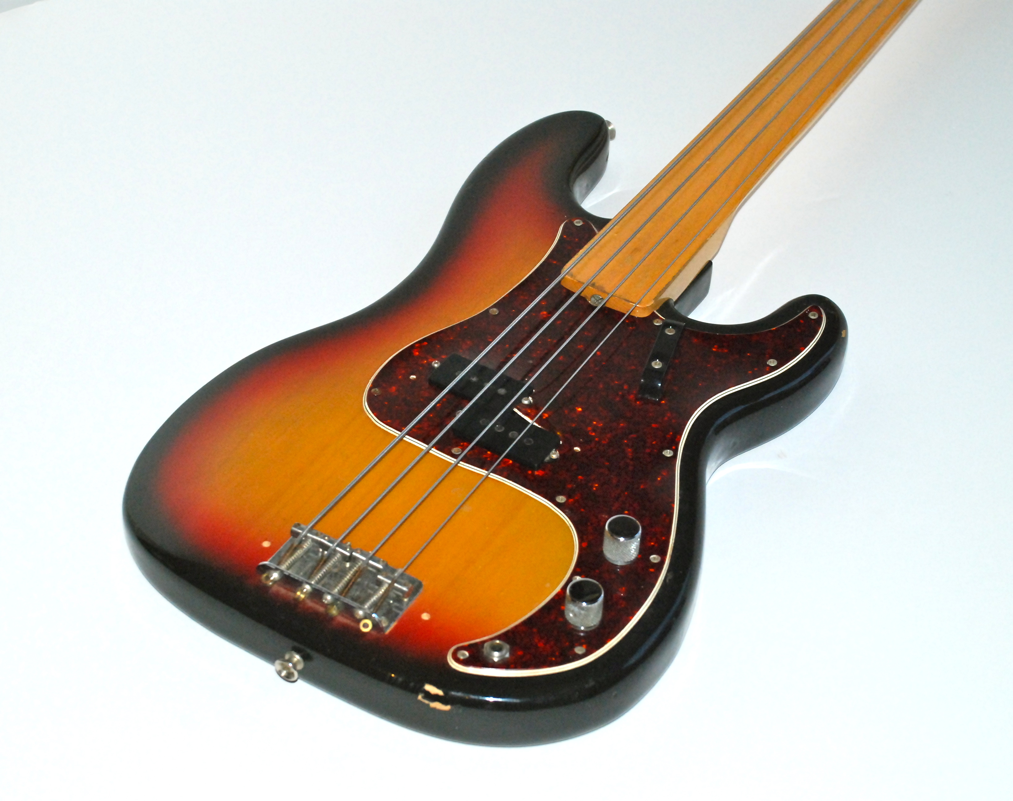 Fender Precision Bass Fretless 1971 Sunburst Bass For Sale Bass N Guitar