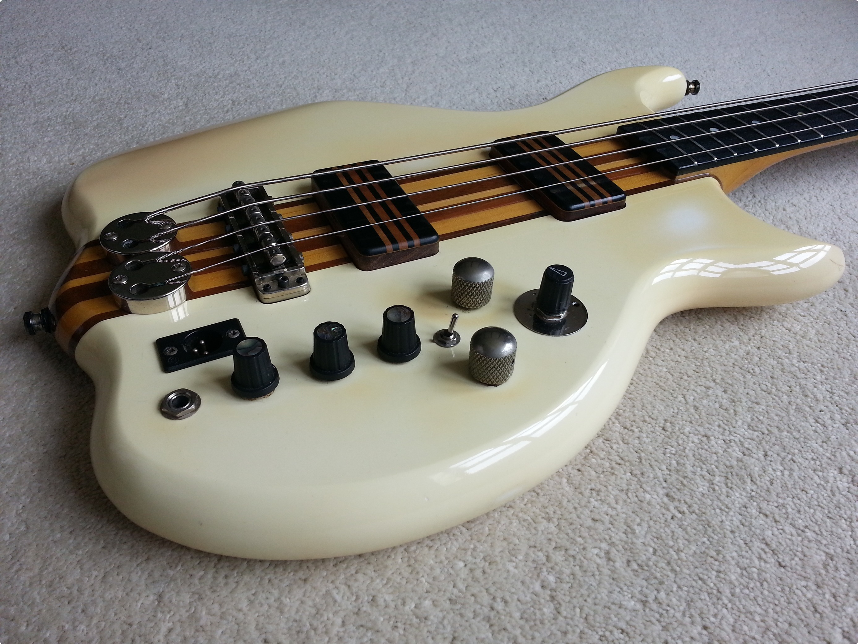 Jaydee Custom Guitars Mark King Supernatural 1987 White Bass For Sale Cotswold Bass Guitars