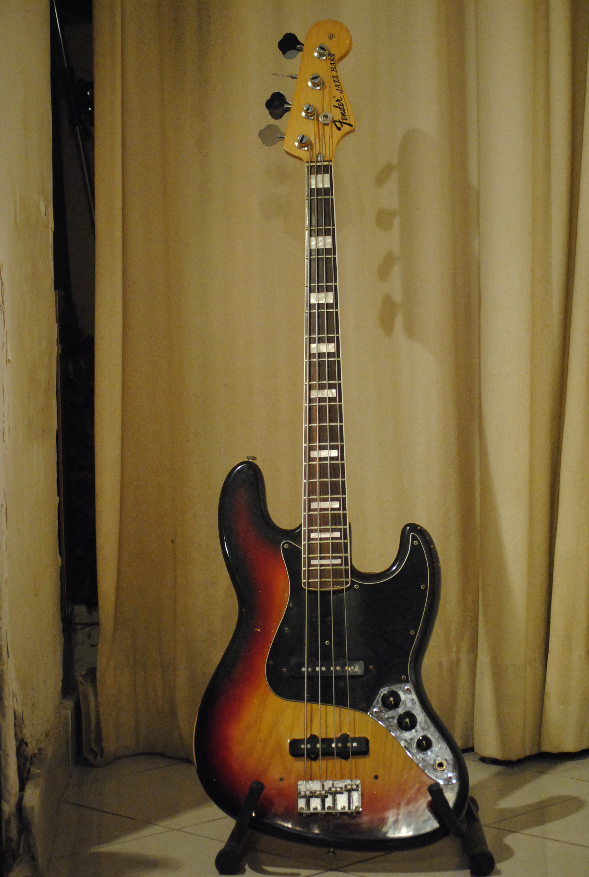 Vintage Fender Jazz Bass For Sale 68