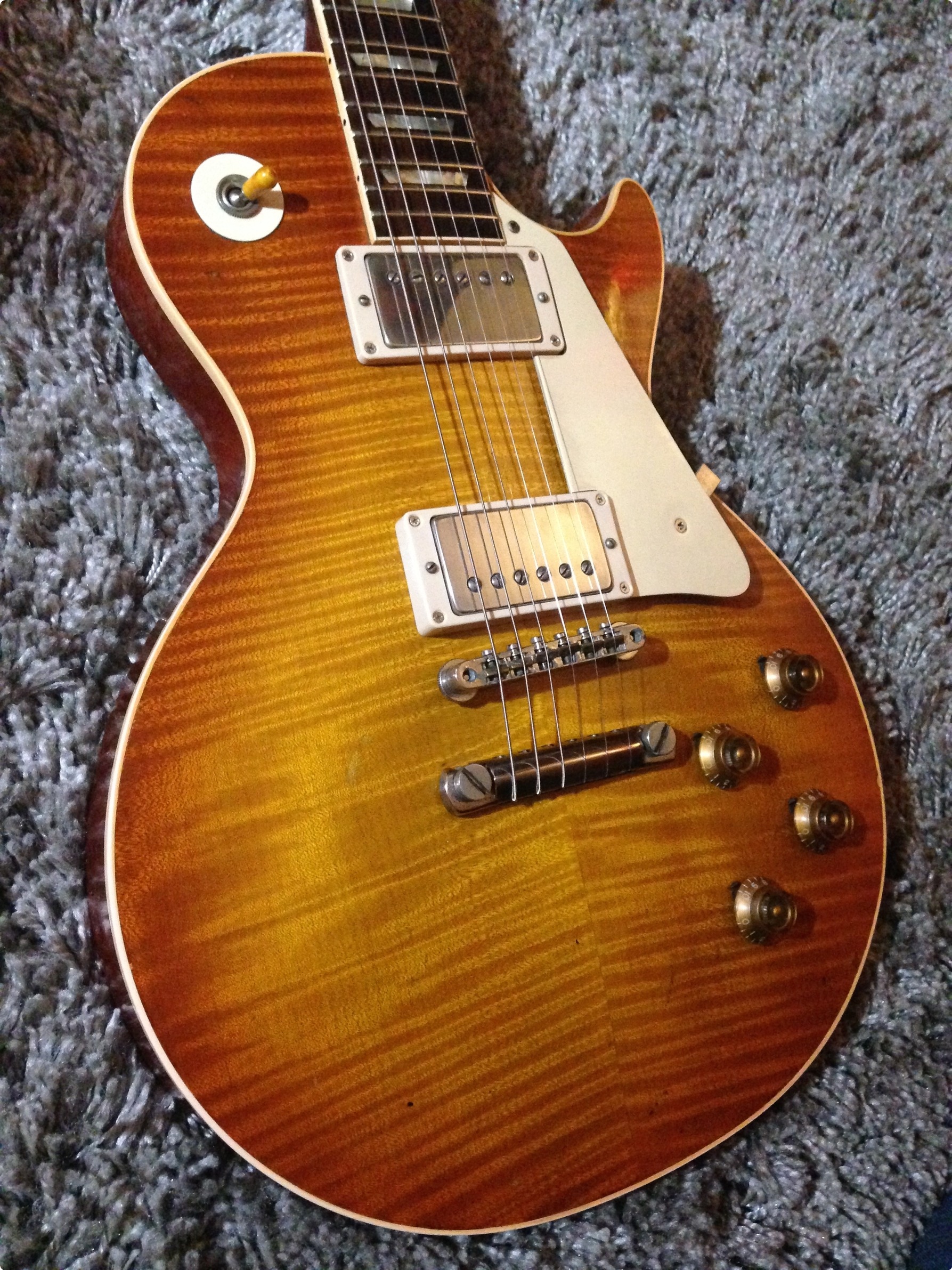 Gibson 1959 LES PAUL STANDARD 1959 SUNBURST Guitar For Sale Richard Henry Guitars Ltd