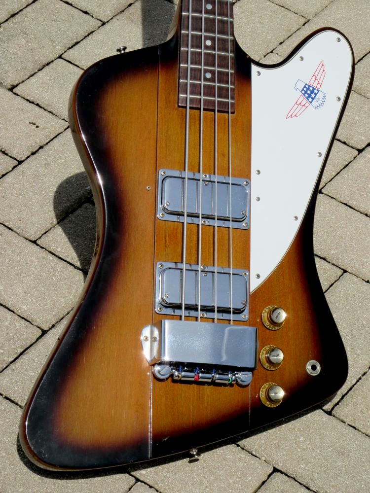 Gibson Thunderbird IV Bass “Bi Centennial” Limited Edition, 1976 2 Tone