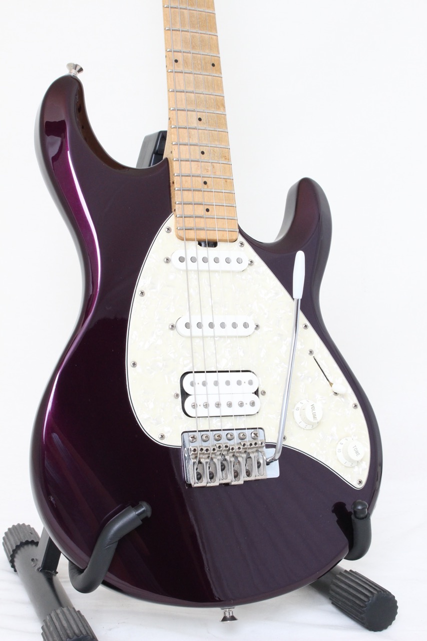 Ernie Ball Musicman Silhouette Special HSS Tremolo W/case 1997 Purple
