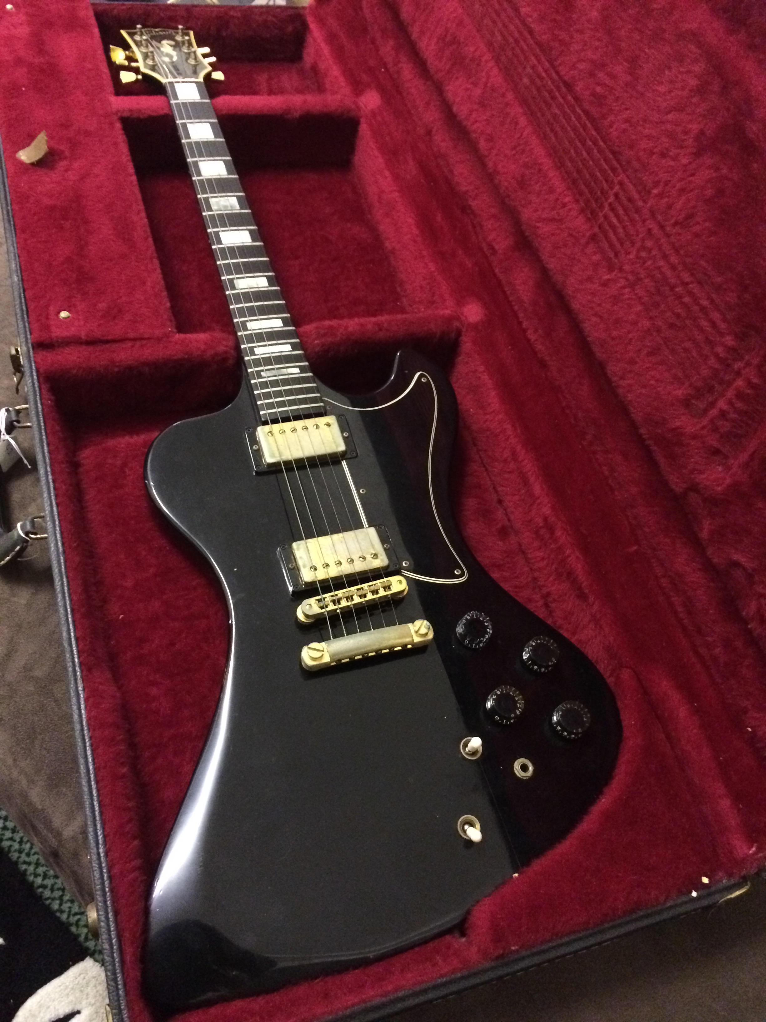 Gibson RD Artist 1977 Black Guitar For Sale Richard Henry Guitars Ltd