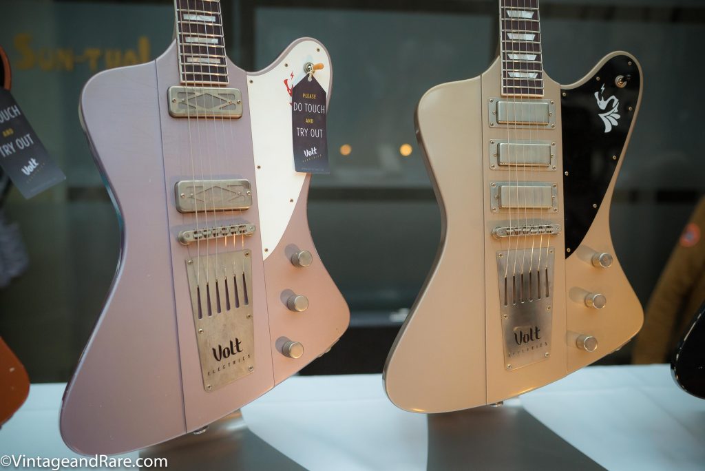 holy-grail-guitar-show-41