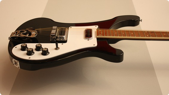 Rickenbacker 480 1975 Jetglo
