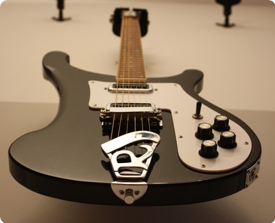Rickenbacker 480 1975 Jetglo