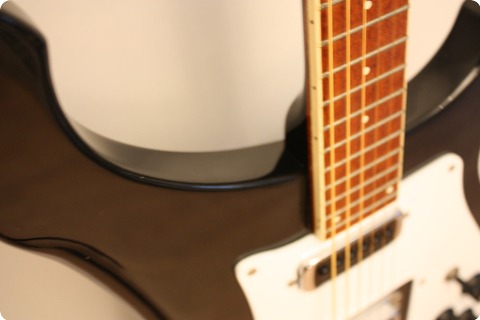 Rickenbacker 480 1975 Jetglo