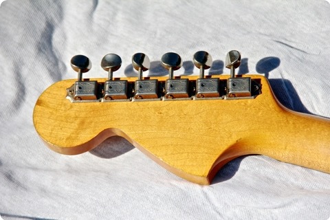 Fender Stratocaster 1966 Lake Placid Blue