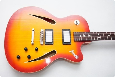 Defil Jowita 1983 Sunburst