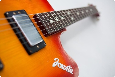 Defil Jowita 1983 Sunburst