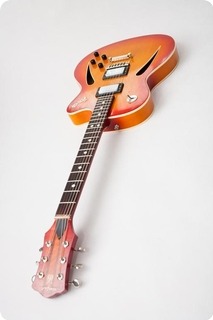 Defil Jowita 1983 Sunburst