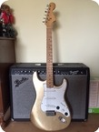 Teisco / Bellwood-Strato Style-Golden