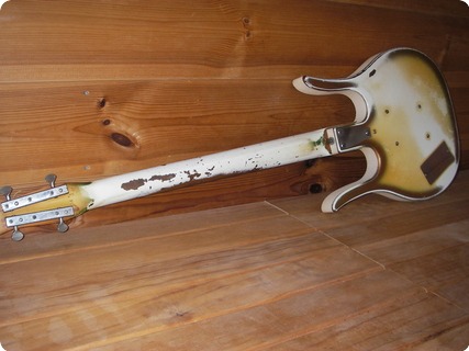 Danelectro Longhorn 1964 Copper Burst