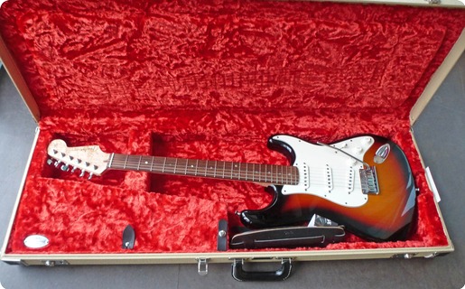 Fender  Custom Shop Stratocaster Deluxe 2011 Sunburst