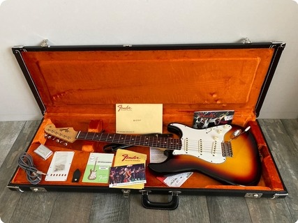 Fender 65 Stratocaster American Vintage 2012 Sunburst Guitar