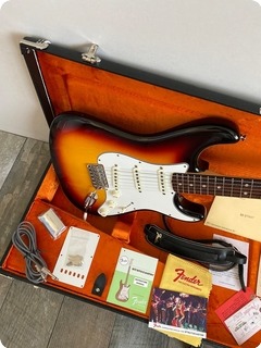 Fender 65 Stratocaster American Vintage 2012 Sunburst