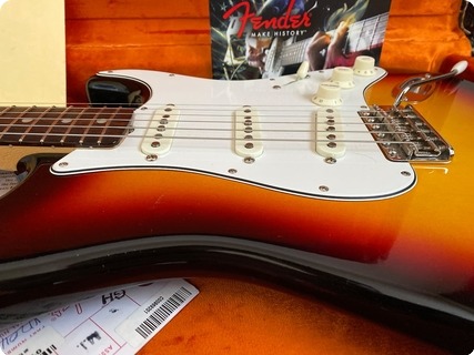 Fender 65 Stratocaster American Vintage 2012 Sunburst