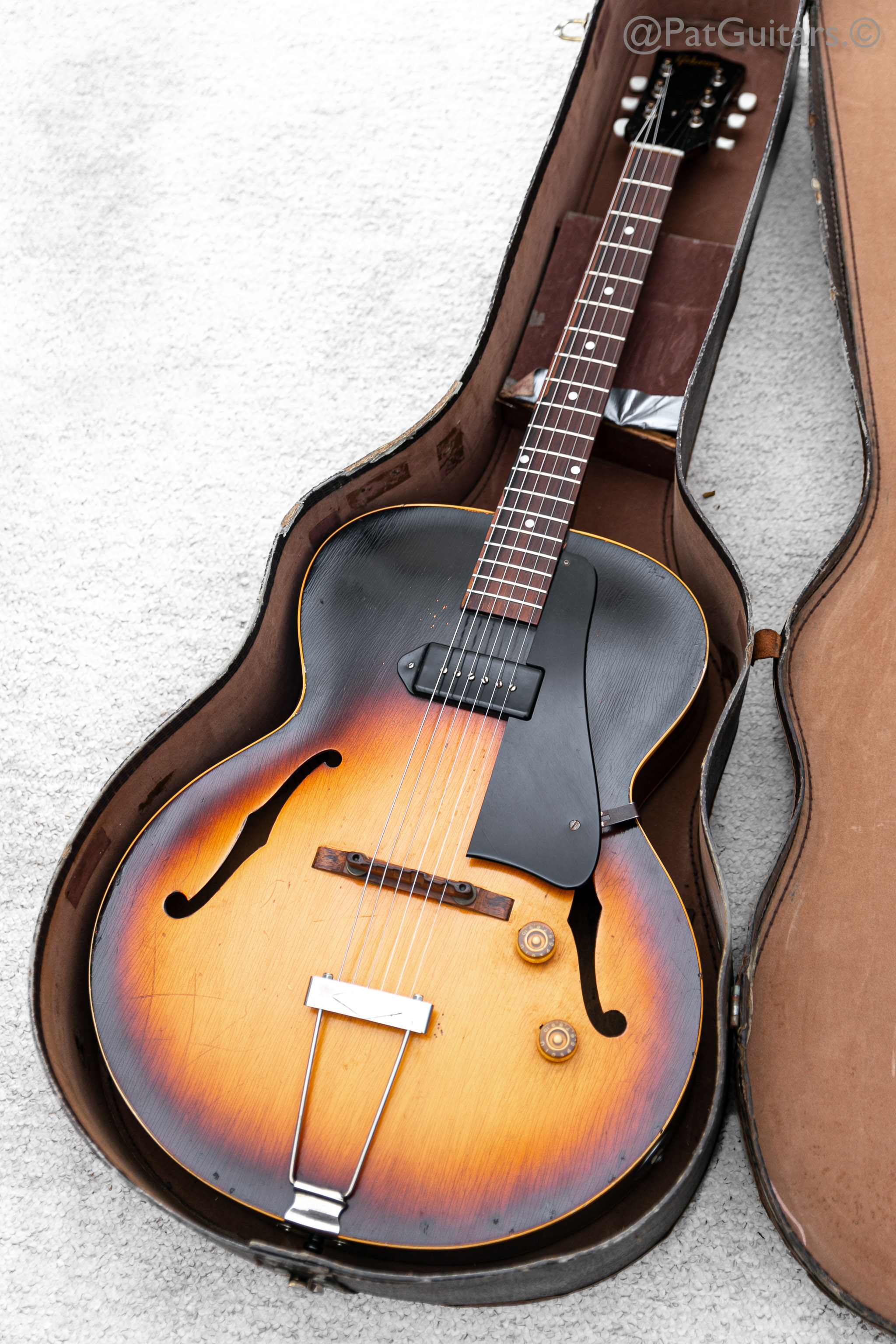 Gibson 1954 ES 125 In Sunburst Vintage Archtop Guitar 1950's Guitar For