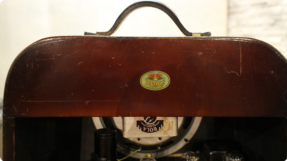Regal Amplifiers Twin Palm 1958 Wood/sunburst