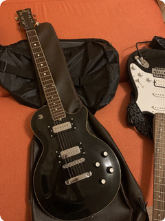 Eko Guitars Kiwi 1969 Black