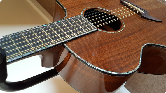 Breedlove Custom Calendar J25 12 2006 Walnut