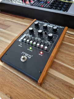 Moog  M 105m Midi Murf All Good Wood