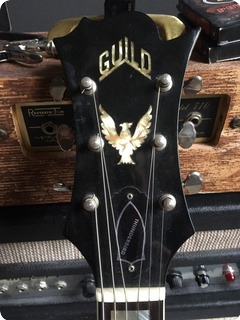 Guild Guitars Thunderbird 1964 Sunburst