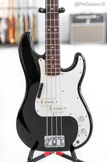 Fender Precision Bass With Rosewood Fretboard Black 1983