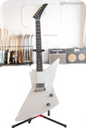 Dwight Guitars Eliminator Korina Explorer In Aged White By Clive Brown 2019