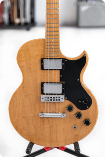 Gibson L6 S Custom With Maple Fretboard 1973