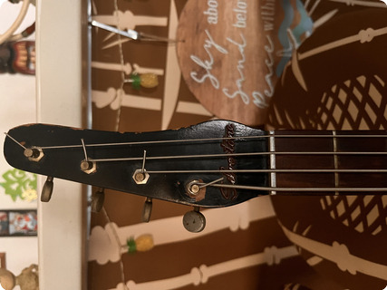 Danelectro (1965), Silvertone Model 1444 Electric Base  1965 Black/ Rosewood