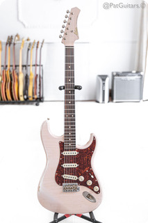 Atkin Guitars 63s Strat In Faded Shell Pink 2022