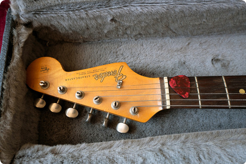 Fender Stratocaster 1965 Apple Candy Red