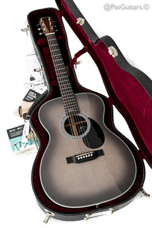 Martin Martin 20th Anniversary Omjm John Mayer Signature In Grey Sunburst. 2023