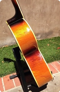 Gibson J200 1951 Sunburst