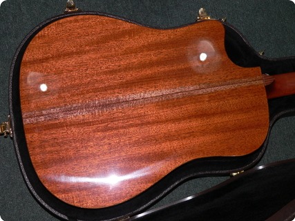 Taylor Guitars 510ce 2004 Natural