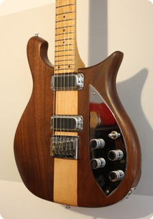 Rickenbacker 650 Dakota 1993 Walnut