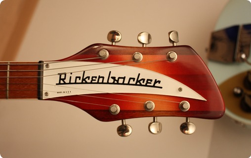 Rickenbacker 360 V64 2000