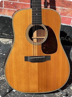 C. F. Martin & Co D 28 1955 Natural