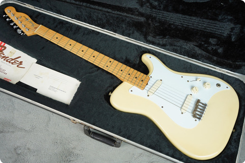 Fender Bullet 1982 White