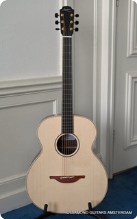Lowden Guitars Baritone