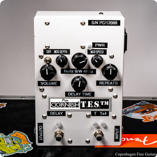 ギター BamBasic Effective Tape Echo Simulator ギター BamBasic Effective Tape Echo Simulator Ezhi & Aka The