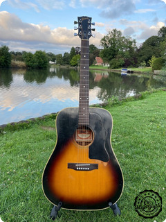 Gibson J 45 Deluxe 1979 Tobacco Sunburst