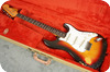 Fender-Stratocaster Hardtail-1966-Sunburst