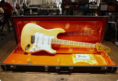 Fender Stratocaster 1974 Olympic White