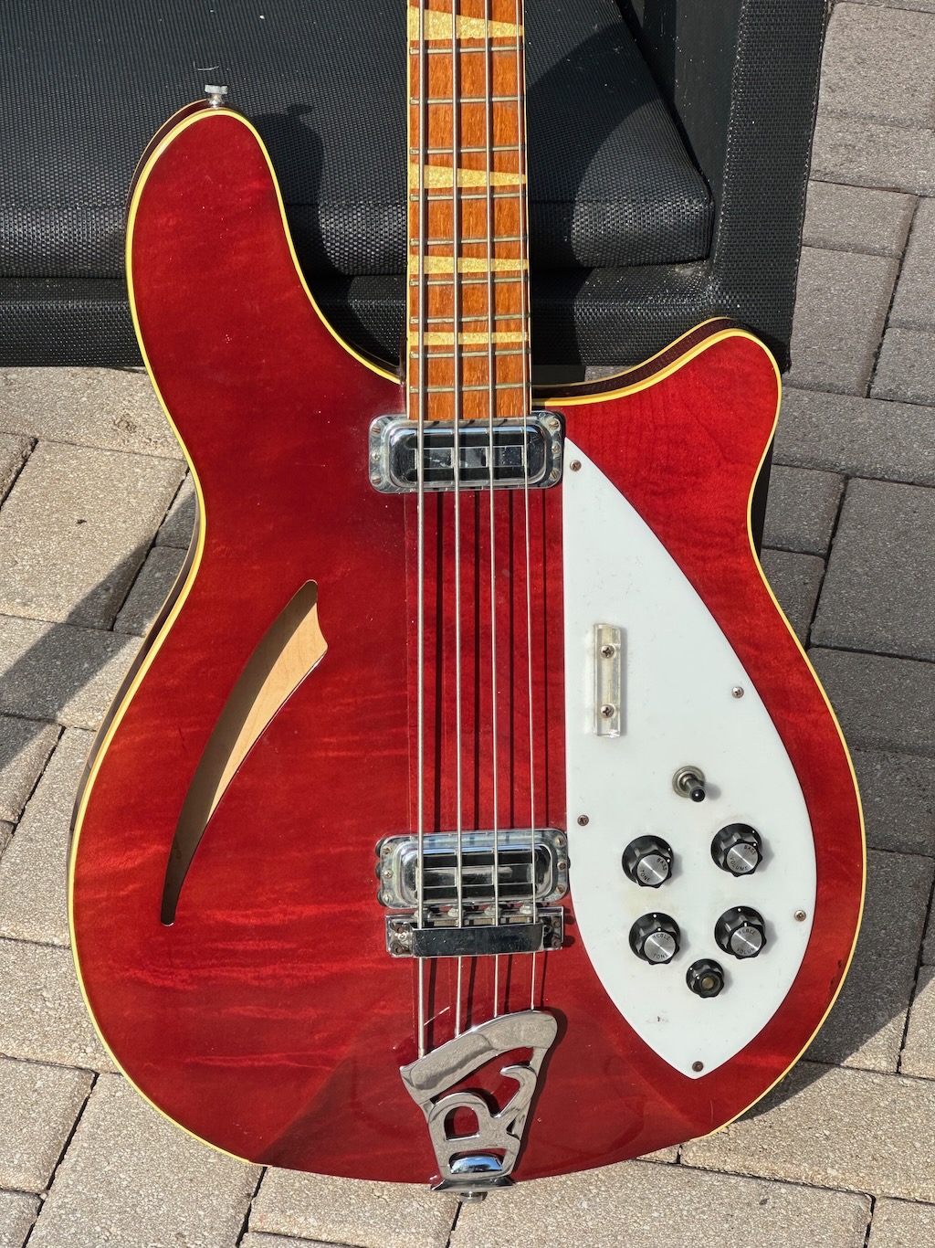 Rickenbacker 4005 OS Old Style Bass 1967 Burgandyglo Bass For Sale  Guitarbroker