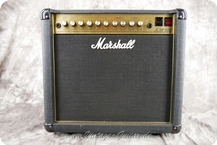 Marshall JCM 900 Mod. 4501 1991 Black Marshall JCM 900 Mod. 4501 1991 Black