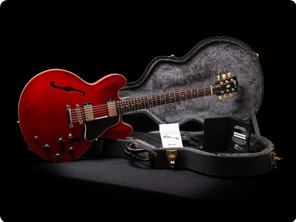 Gibson Es 335  2009 Satin Cherry Red