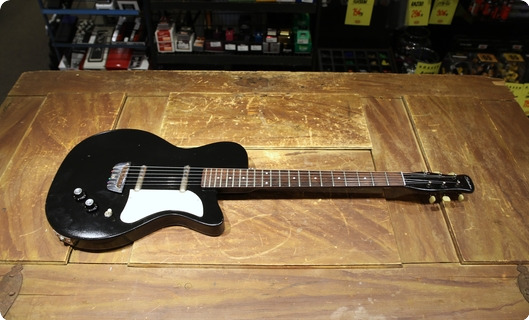 Silvertone U2 1959 Black
